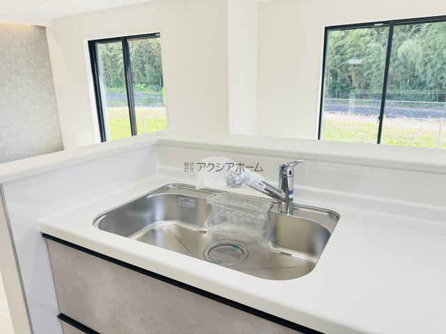 飯能市青木・全9棟　新築一戸建　9号棟　～平屋建て～の設備|浄水器一体型水栓・シンク