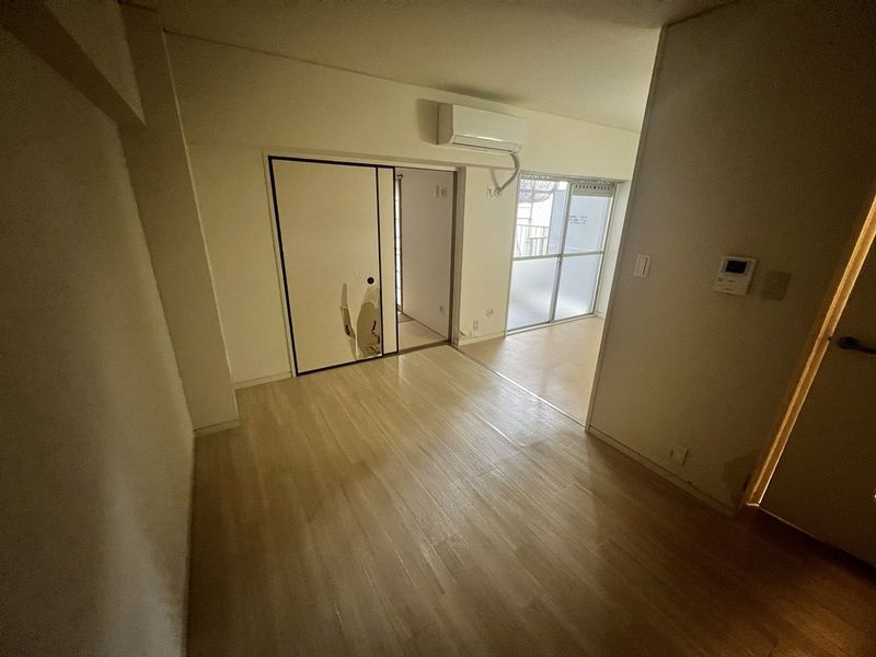 福岡市南区高宮２丁目の賃貸マンションの居間・リビング