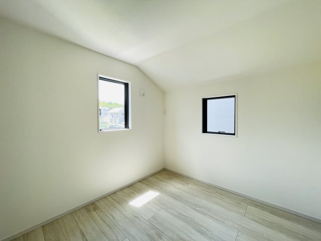 『八王子市新築戸建て』八王子市小比企町1429-2【仲介手数料無料】　１期の洋室|～仲介手数料無料☆八王子ひなた不動産～八王子市小比企町　新築戸建て～仲介手数料無料☆八王子ひなた不動産～八王子市小比企町　新築戸建て