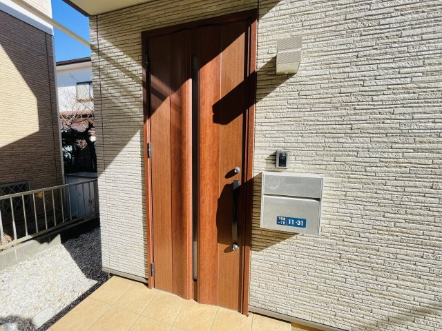 泉区下和泉1丁目 中古戸建 3680万円の玄関