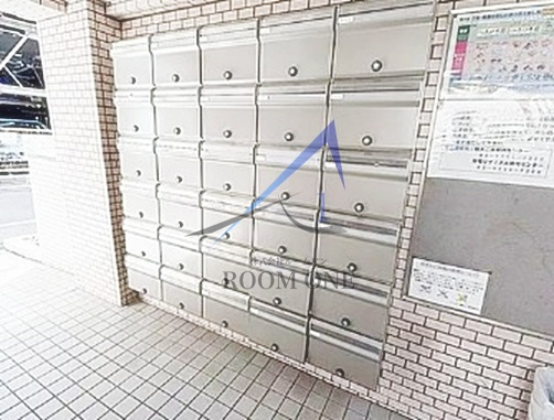 マリオン鶯谷第二のその他共用部分|集合ポストです。