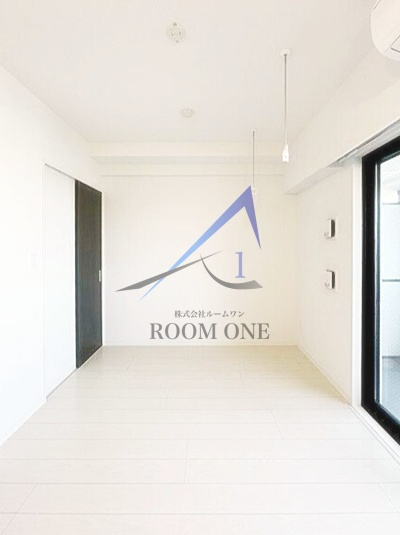 ヴェルメリオ本所の居間・リビング|洋室のお部屋です。