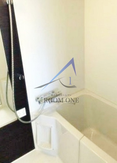 プレセダンヒルズ北千住の浴室|お風呂です。