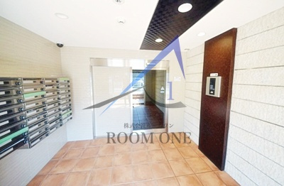 スカイコート板橋本町のエントランス|エントランスです。