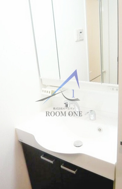 ＺＸ　ｍｉｎａｍｉ－Ｏｔｓｕｋａの洗面所|洗面台です。