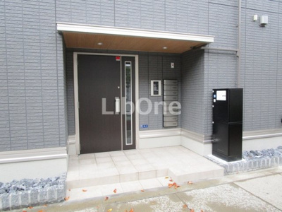 【エントランス】 | ハイ・ルポン