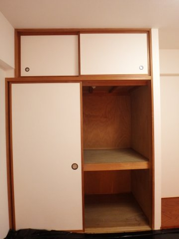 クレセール・フジの収納