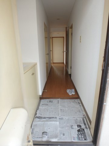 クレセール・フジの玄関