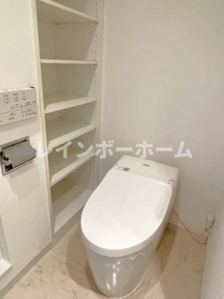 SOCIETY SEASONSのトイレ