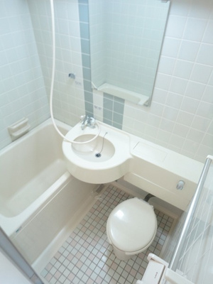 【浴室】 | ライオンズマンション板橋区役所前 | コンパクトで使いやすいお風呂です