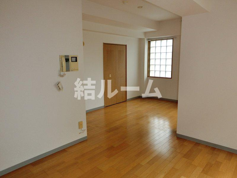 文京区関口２丁目の賃貸マンションの居間・リビング