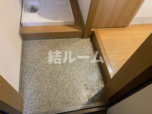 文京区関口２丁目の賃貸マンションの玄関