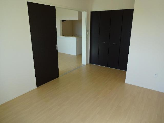 ネオ　ステージの内装|洋室