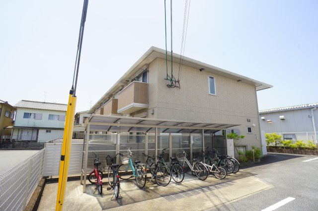 セジュール恋の窪の外観