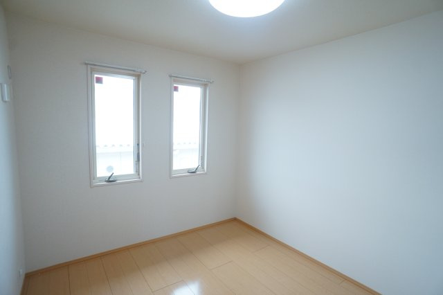 セジュール恋の窪の居間・リビング