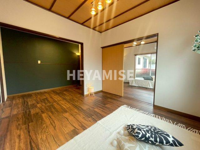 PEACE HOME 白木の居間・リビング