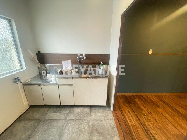 PEACE HOME 白木のキッチン