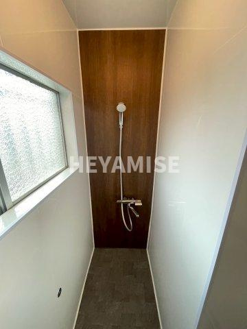 PEACE HOME 白木の浴室|シャワールーム