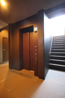 【ロビー】 | SHALLOW GARDEN A棟