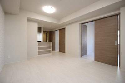 【居間・リビング】 | SHALLOW GARDEN A棟