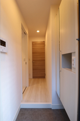 【玄関】 | メゾンシュシュ