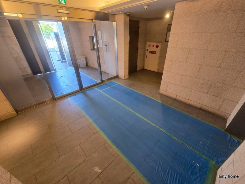 ES-Grande大阪 City Avenue　仲介手数料無料のロビー