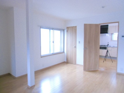 【居間・リビング】 | リバーサイド・コルザ