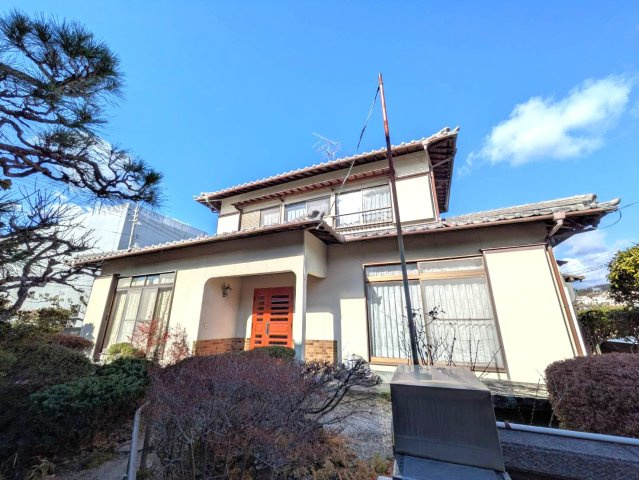 岡山市北区佐山 中古住宅の外観