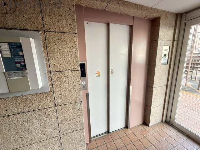 エレベーター