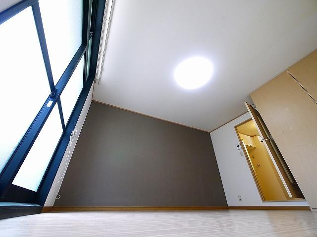 アエル宝来の居間・リビング|ゆったりとした居間です