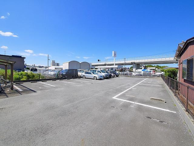 アエル宝来の駐車場|駐車場があります