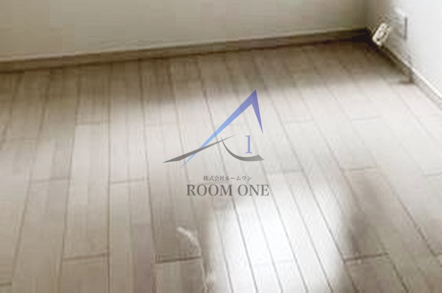 アリックスビルの居間・リビング|洋室のお部屋です。