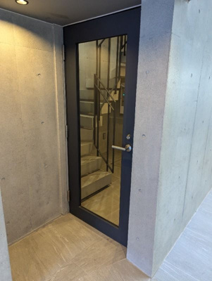 【エントランス】 | CREAL江戸川橋