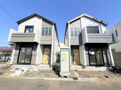 【外観】 | 【仲介手数料２４０万円が無料！！】■南道路■太陽光発電に蓄電池■長期優良認定住宅 | 決算特別キャンペーン！
家計応援サービスの限界に挑戦中！
「物件概要」の「諸費用」欄をご覧下さい！
■南道路で陽当り良好
■長期優良認定住宅
■住宅性能評価６項目で最高評価
■モデルハウス見学可能