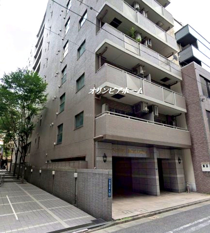 エクセレント三越前　5階　角　部屋　リ　ノベーションの外観