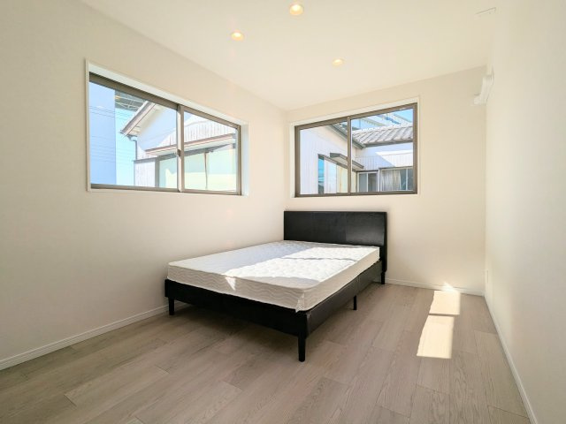 葛飾区東四つ木１丁目の戸建の洋室|～居室写真～