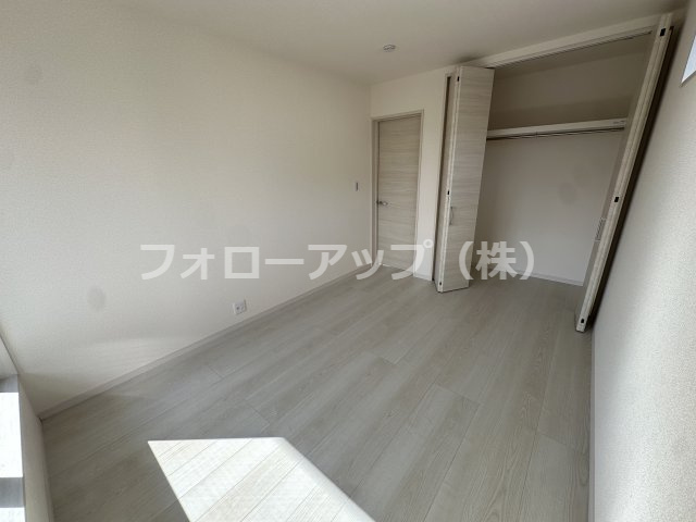 貝塚市三ツ松5期１号棟の洋室|落ち着いた色調の洋室です