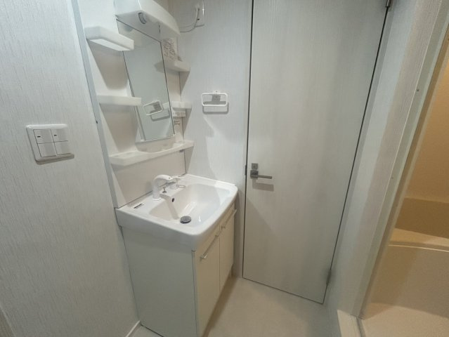 シャンボール豊中の独立洗面台