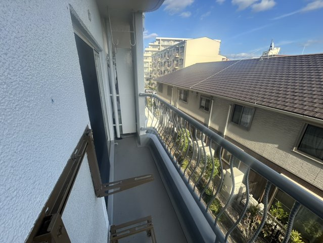 シャンボール豊中のバルコニー