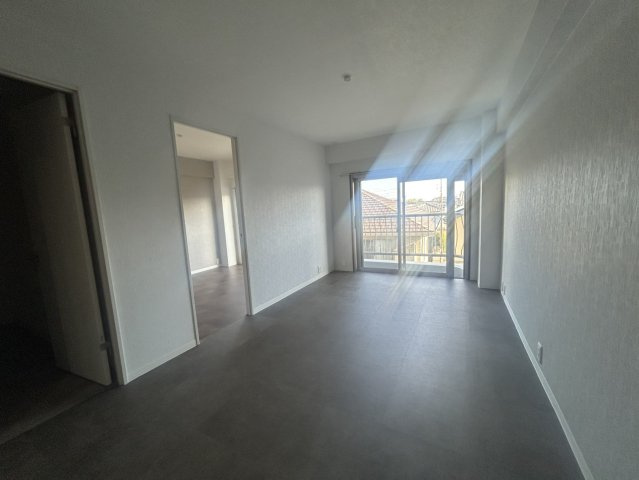 シャンボール豊中の居間・リビング