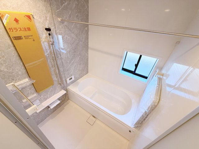 島田市御仮屋町／　新築戸建の浴室