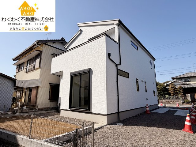 島田市御仮屋町／　新築戸建の駐車場