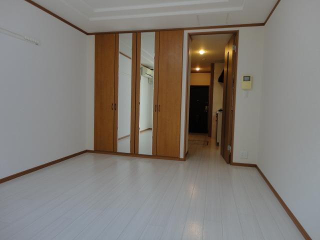 リバティヒルズ吉田Ⅴ　　刈谷市近郊の賃貸はクラスホーム刈谷店の内装|洋室