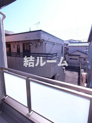 板橋区赤塚２丁目のアパートのバルコニー