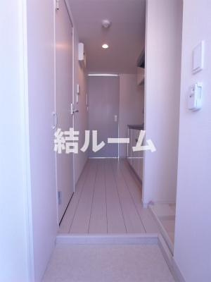 板橋区赤塚２丁目のアパートの玄関