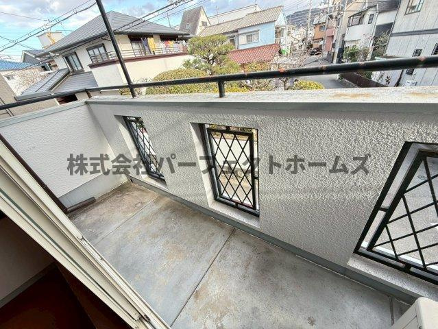 春日元町1丁目戸建　賃貸のバルコニー|陽当たり良好なバルコニーです