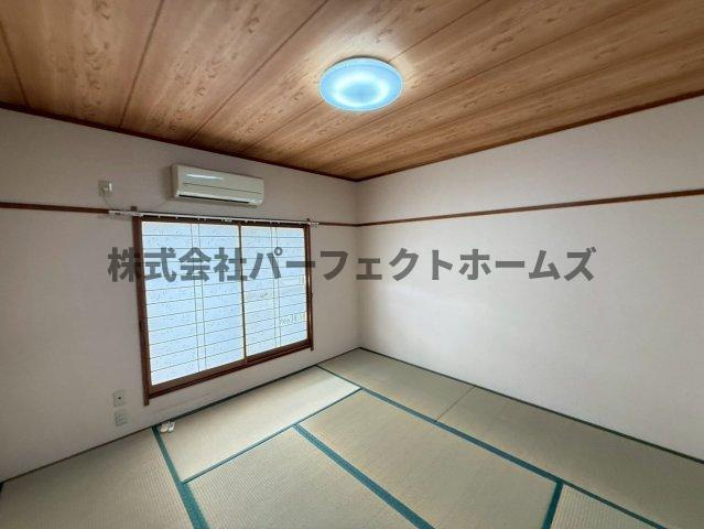 春日元町1丁目戸建　賃貸の和室|和室があれば、来客や子供用のスペースとして活躍します