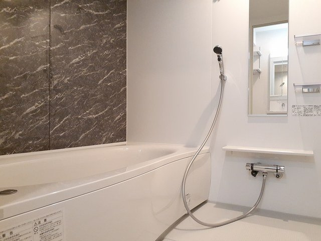 パルテール八尾の浴室