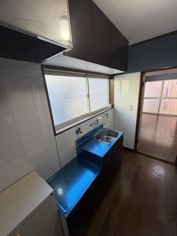 【 貸主 】パレス西戸部のキッチン