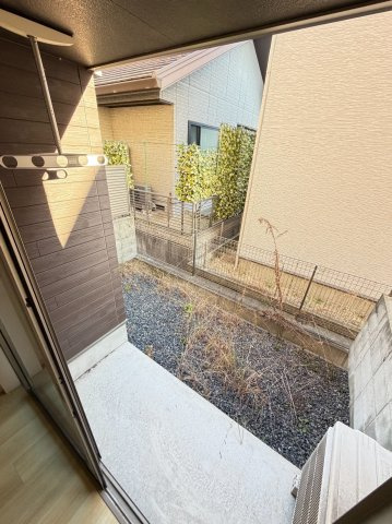 アルヴィータA棟の庭